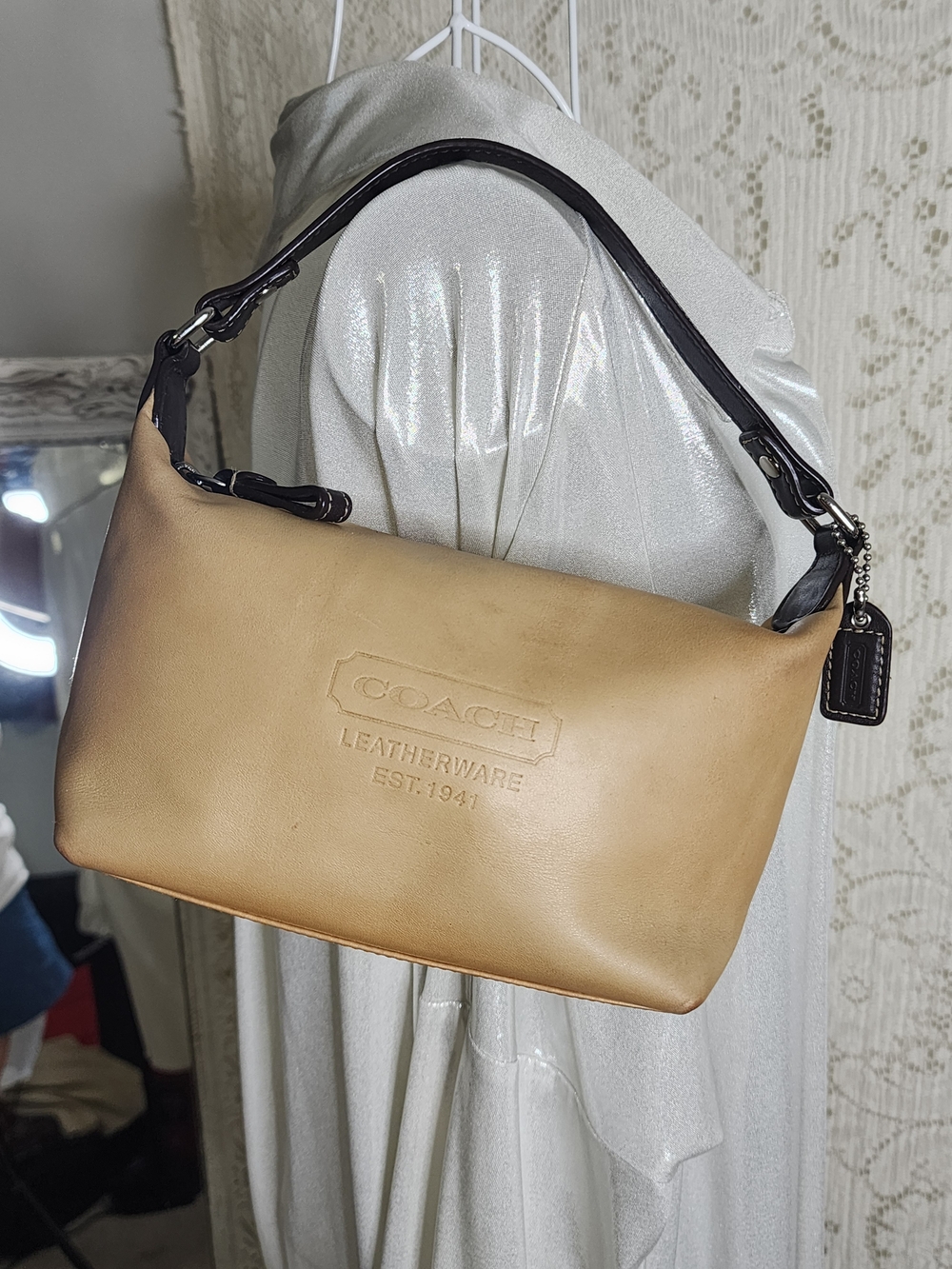 vintage Coach mini baguette shoulder bag in camel leather